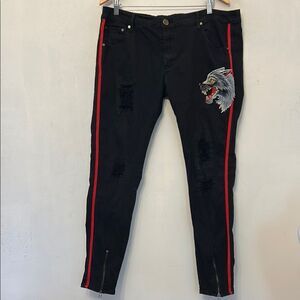 RS1NE black distressed wolf and tiger appliqué denim jeans Size 40 X 32